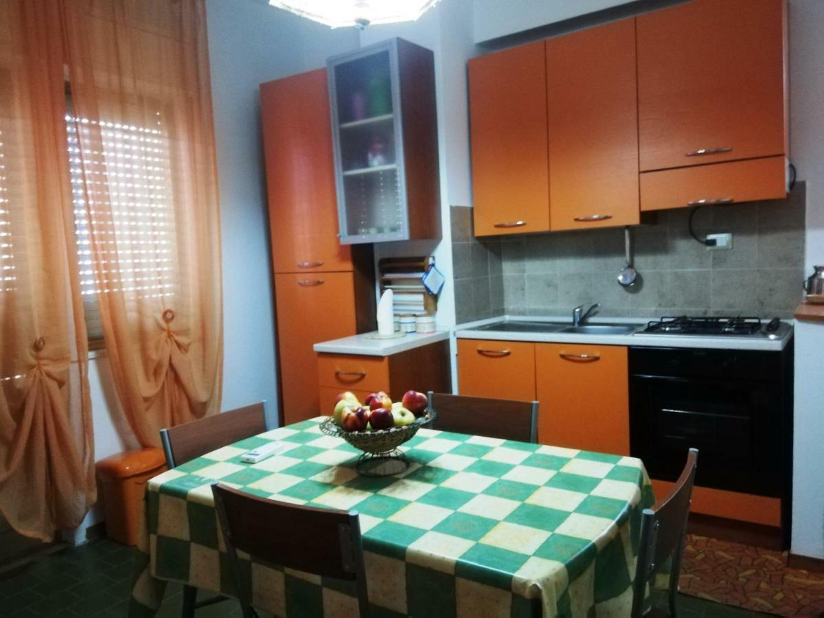 Appartamento Ginepri Ламеция-Терме Экстерьер фото